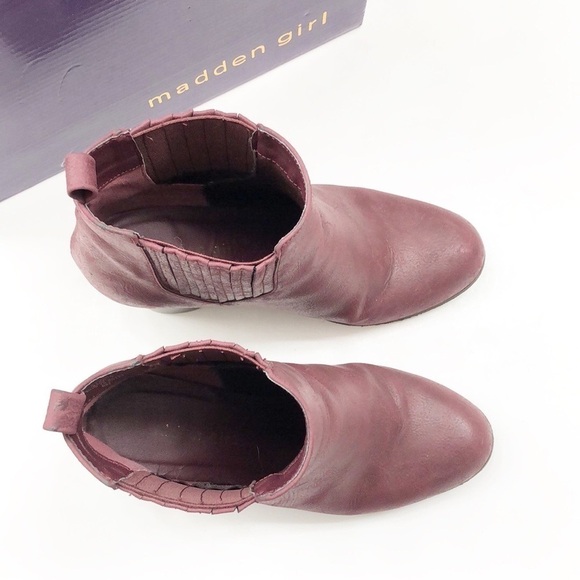Madden Girl Davina burgundy ankle bootie - Picture 6 of 11